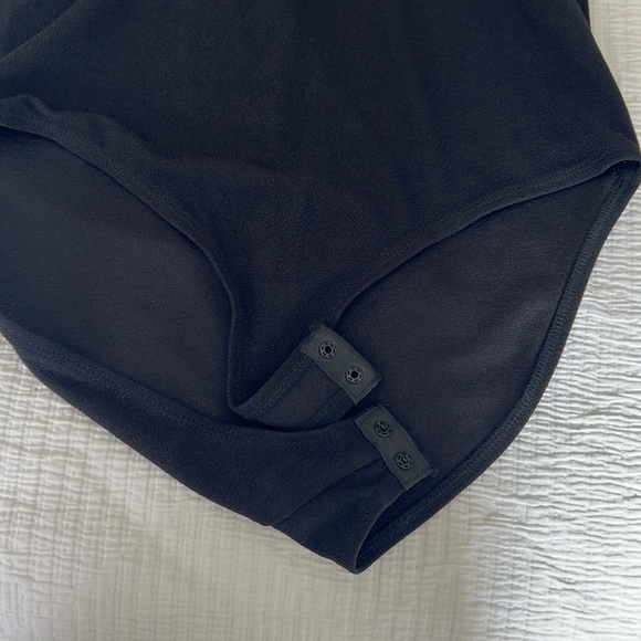 Body suit - Picture 3 of 5